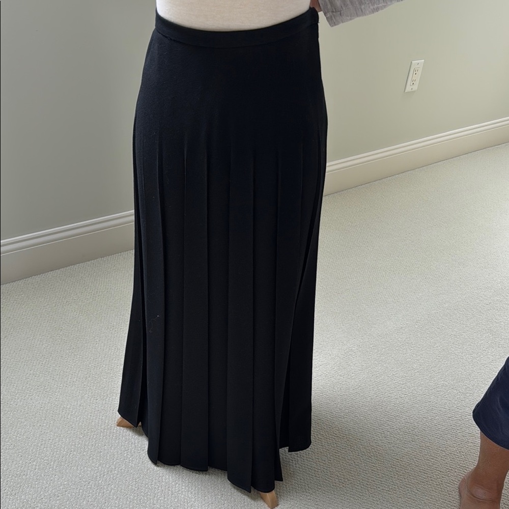 Talbots Black midi Skirt size 6